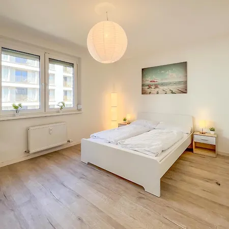 Rosenberg-suite, Zentral, Stellplatz, 70m2, Business & Privat Apartman *